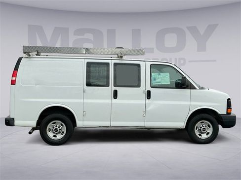 Used 2014 GMC Savana 3500 image 6