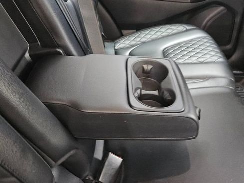 Used 2023 Ford Edge Titanium AWD/4WD image 11