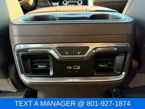 Used 2024 GMC Sierra 3500 Denali w/ Technology Package AWD/4WD image 15
