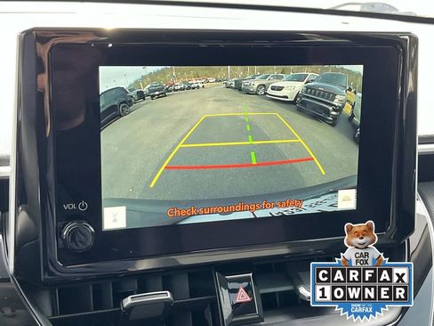 Used 2025 Toyota Corolla Cross XLE w/ Convenience Package image 35