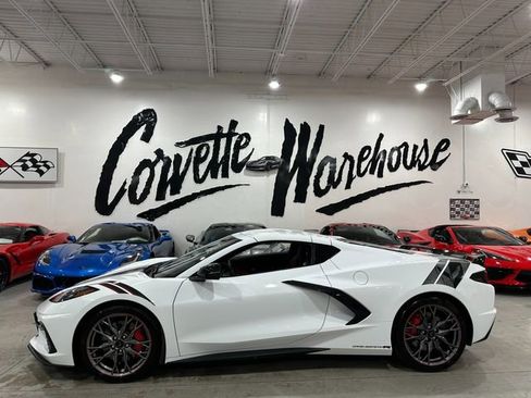 Used 2024 Chevrolet Corvette Stingray Preferred Cpe w/ Z51 Performance Package image 30