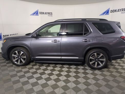 Certified 2024 Honda Pilot Elite image 2