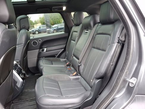Used 2020 Land Rover Range Rover Sport HST image 13
