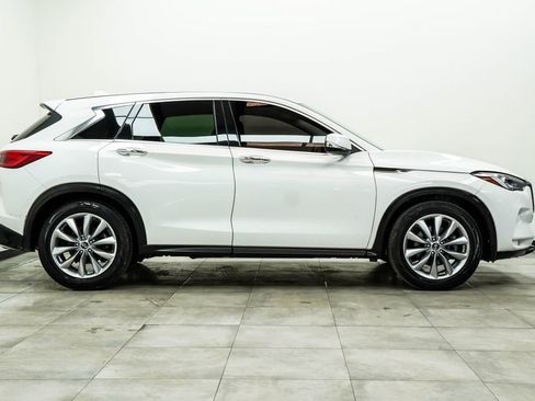 Used 2019 INFINITI QX50 Pure FWD image 10