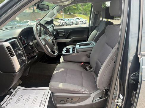 Used 2018 Chevrolet Silverado 1500 LT w/ All Star Edition AWD/4WD image 10