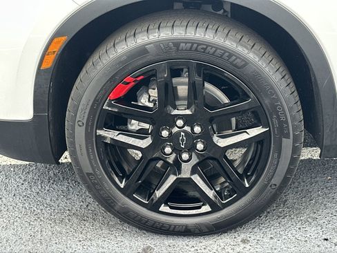 Used 2025 Chevrolet Blazer LT w/ Redline Edition image 13