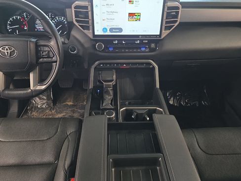 Used 2023 Toyota Tundra Limited AWD/4WD image 4