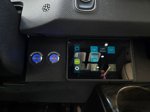 Used 2020 Mercedes-Benz Sprinter 3500 image 27