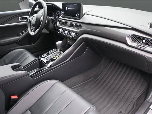 Used 2024 Acura Integra A-Spec FWD image 17