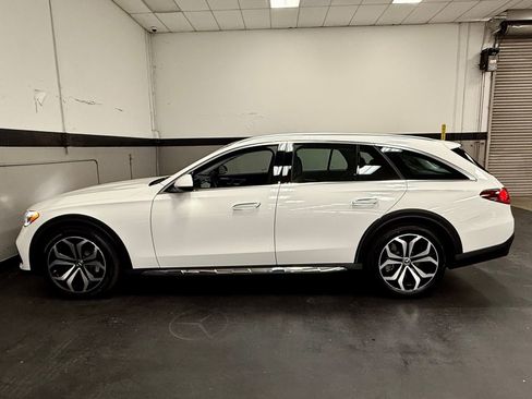 Used 2025 Mercedes-Benz E 450 4MATIC All-Terrain Wagon image 9