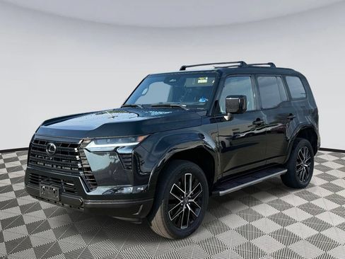 Used 2024 Lexus GX 550 w/ Accessory Package (Z1) AWD/4WD image 5