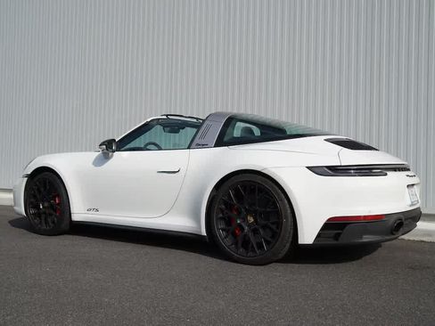Used 2024 Porsche 911 Targa 4 GTS AWD/4WD image 2