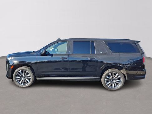 Used 2022 Cadillac Escalade ESV Sport Platinum image 7