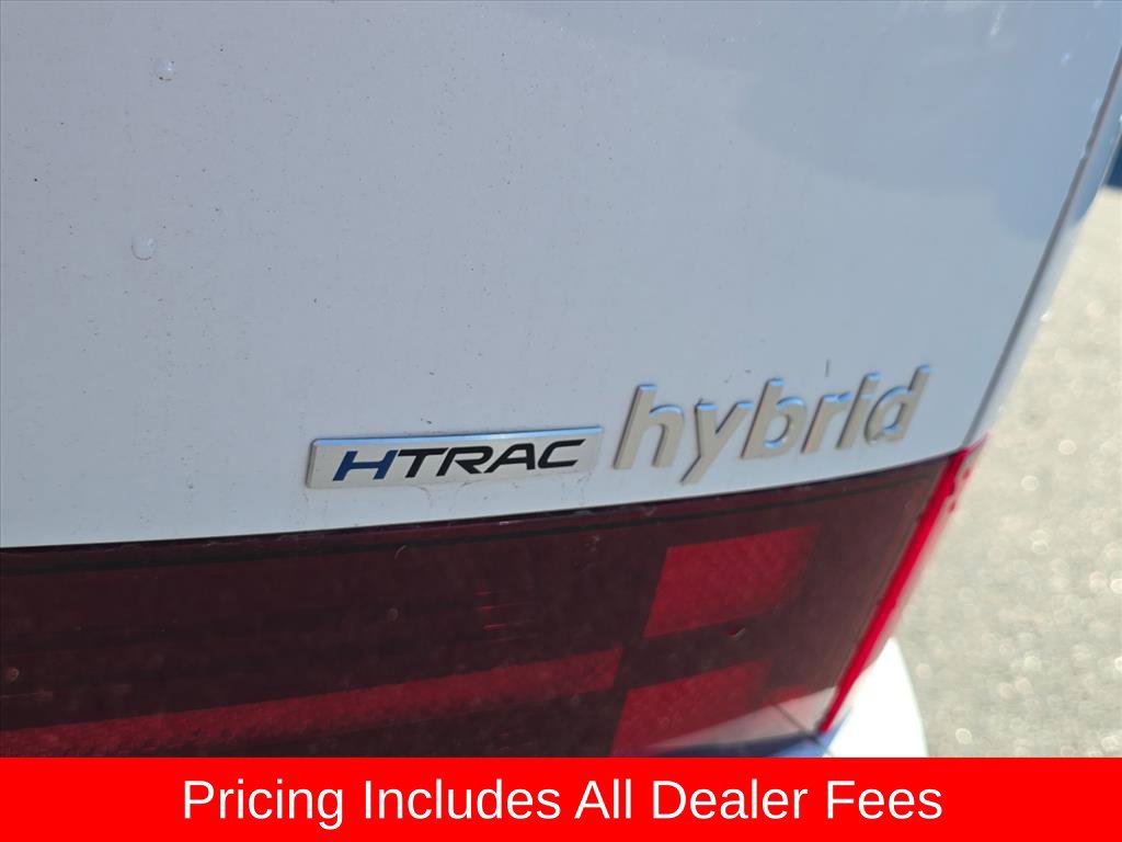 Used 2024 Hyundai Santa Fe Limited AWD/4WD image 9