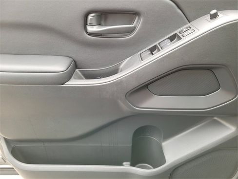 New 2026 Nissan Frontier SV w/ SV Convenience Package image 21