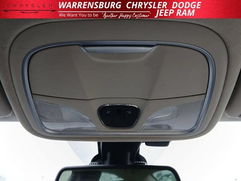 Used 2015 Chrysler 200 C w/ Navigation & Sound Group I FWD image 27
