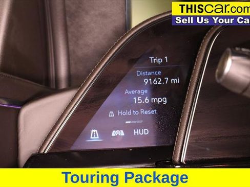 Used 2023 Cadillac Escalade Premium Luxury Platinum image 16