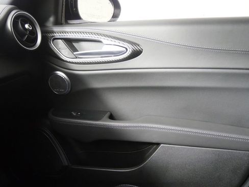 Used 2024 Alfa Romeo Giulia Quadrifoglio w/ Active Assist Plus Package image 33