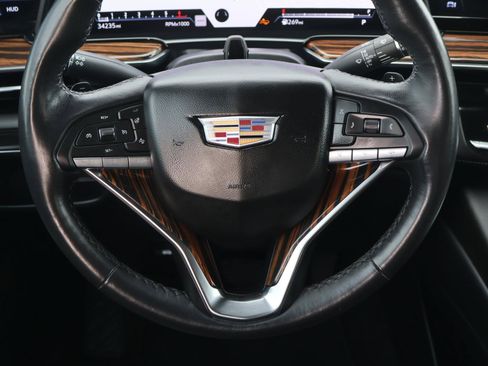 Used 2024 Cadillac Escalade Premium Luxury RWD image 14