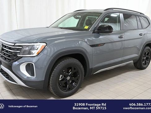 New 2026 Volkswagen Atlas Peak Edition AWD/4WD image 1