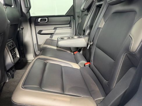 Used 2025 Ford Bronco Outer Banks AWD/4WD image 26