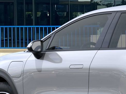 New 2026 Chevrolet Equinox EV LT image 12