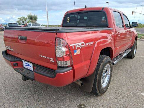 Used 2015 Toyota Tacoma PreRunner w/ TRD Sport Package RWD image 6