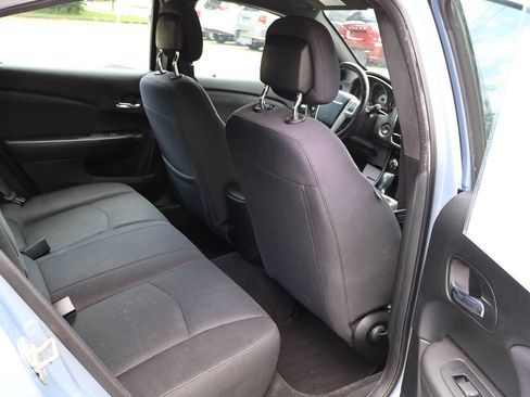 Used 2013 Chrysler 200 Touring FWD image 17