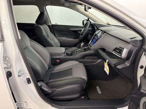 Used 2025 Subaru Outback Onyx Edition w/ Popular Package #2 AWD/4WD image 30