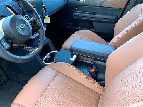 Certified 2025 MINI Cooper Countryman S w/ Comfort Package Max AWD/4WD image 19