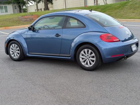 Used 2016 Volkswagen Beetle 1.8T S FWD image 6
