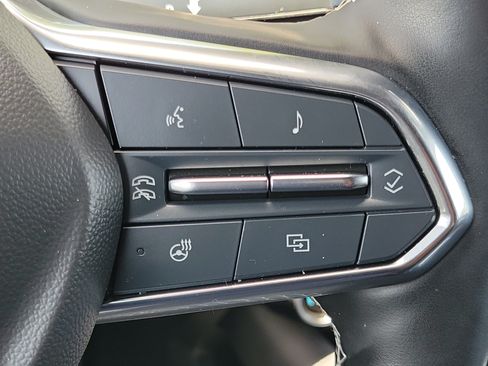 Used 2024 Chevrolet Equinox EV LT FWD image 28