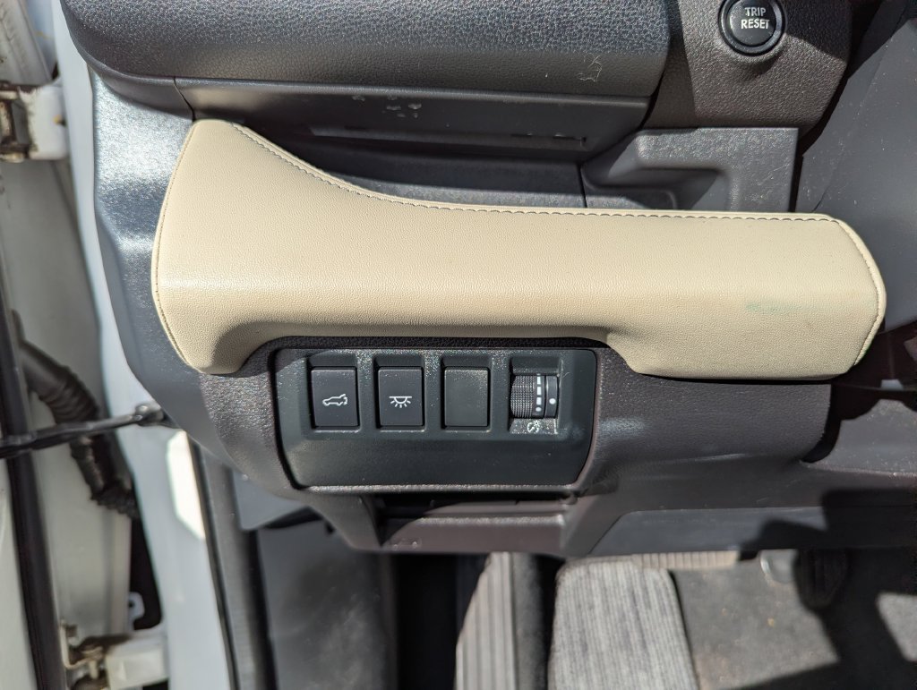 Used 2023 Subaru Ascent Limited AWD/4WD image 14