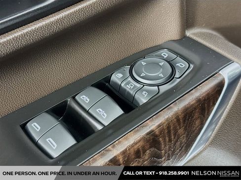 Used 2020 GMC Sierra 2500 Denali w/ Denali Ultimate Package AWD/4WD image 18