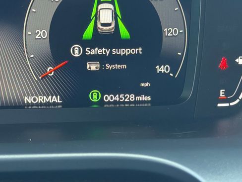 Used 2025 Acura ADX A-Spec image 30