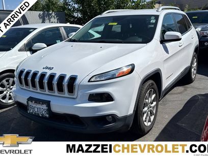 Used 2018 Jeep Cherokee Latitude Plus w/ Comfort/Convenience Group
