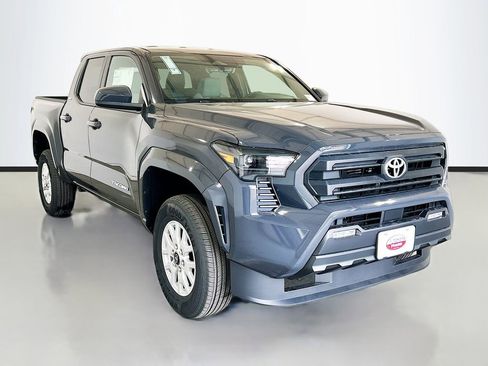 New 2026 Toyota Tacoma SR5 RWD image 3