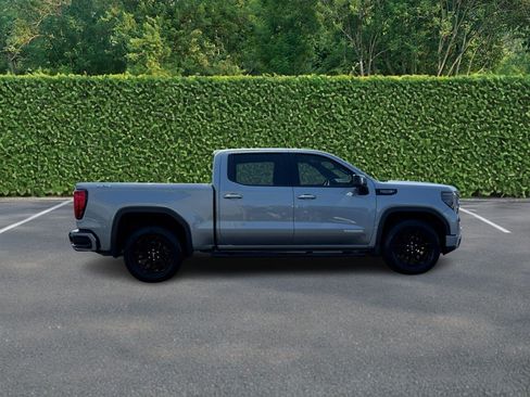 Used 2025 GMC Sierra 1500 Elevation w/ Preferred Package AWD/4WD image 2