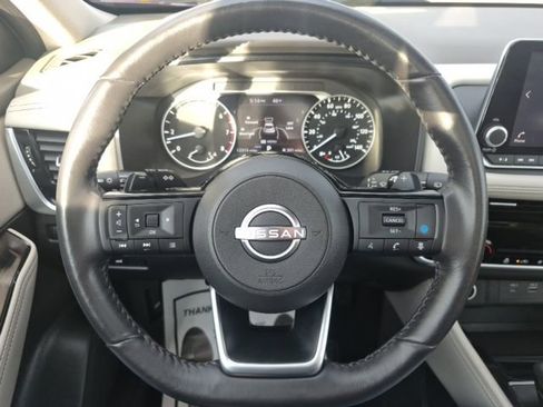 Used 2023 Nissan Rogue SL image 23