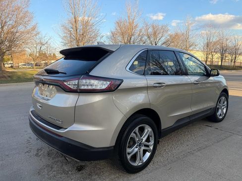 Used 2018 Ford Edge Titanium w/ Ford Safe & Smart Package image 6