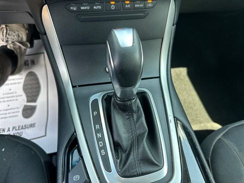 Used 2015 Ford Edge SEL AWD/4WD image 15