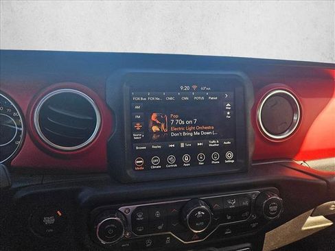 Used 2021 Jeep Gladiator Rubicon image 20