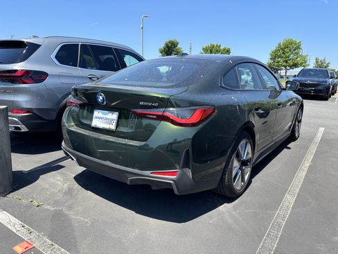 Used 2023 BMW i4 eDrive40 RWD image 21