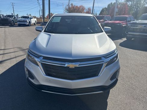 Used 2022 Chevrolet Equinox LT image 8