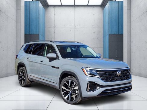 New 2026 Volkswagen Atlas SEL Premium R-Line image 1