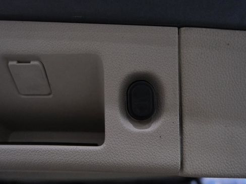 Used 2019 GMC Yukon XL Denali w/ Denali Ultimate Package image 11