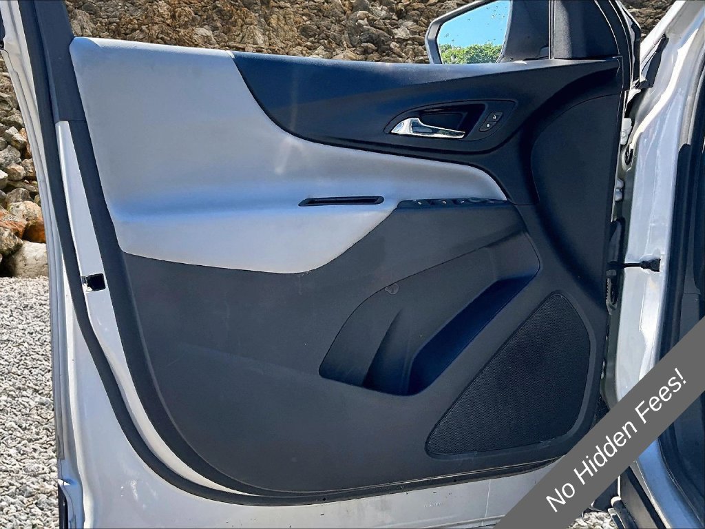 Used 2022 Chevrolet Equinox LS FWD image 17