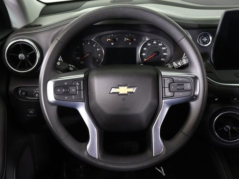 Used 2024 Chevrolet Blazer LT FWD image 37