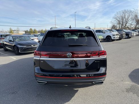 New 2026 Volkswagen Atlas SE image 6