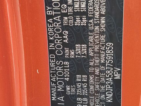 Used 2018 Kia Soul + image 34